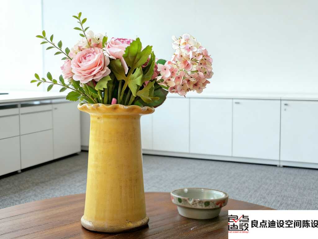 谁懂啊!办公室装修软装设计这样搭，氛围感直接拉满💐